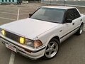 1991 Toyota Crown VIII (S130), белый, 880000 рублей - вид 3