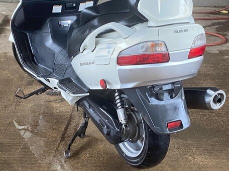 2012 Suzuki Burgman (SkyWave) 650, белый, 450000 рублей, вид 3
