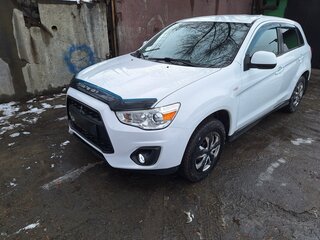 2013 Mitsubishi ASX I Рестайлинг, белый, 1210000 рублей, вид 4