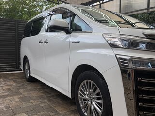 2018 Toyota Vellfire II Рестайлинг, белый, 4900000 рублей, вид 5