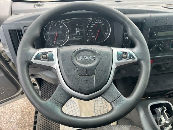2023 JAC N120, белый, 1787240 рублей - вид 14