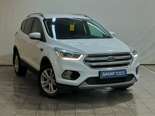 2018 Ford Kuga II Рестайлинг, белый, 1280000 рублей, вид 3