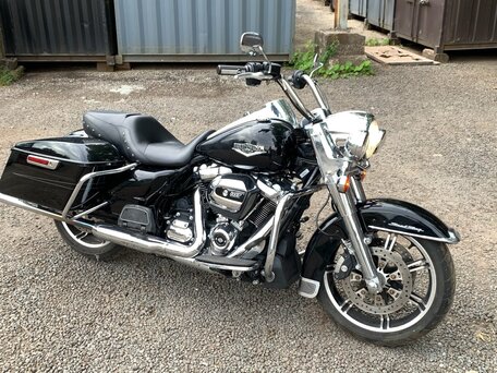 2021 Harley-Davidson Road King, чёрный, 1790000 рублей, вид 1