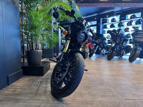 2026 Indian Scout, чёрный, 2650000 рублей - вид 4