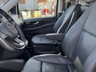 2020 Mercedes-Benz Vito 119 BlueTEC L1 III (W447), чёрный, 5500000 рублей, вид 4