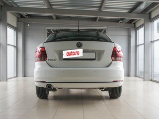 2019 Volkswagen Polo V Рестайлинг, белый, 1199000 рублей, вид 5