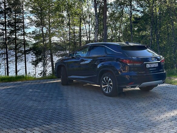 2020 Lexus RX 300 IV Рестайлинг, синий, 5450000 рублей - вид 3