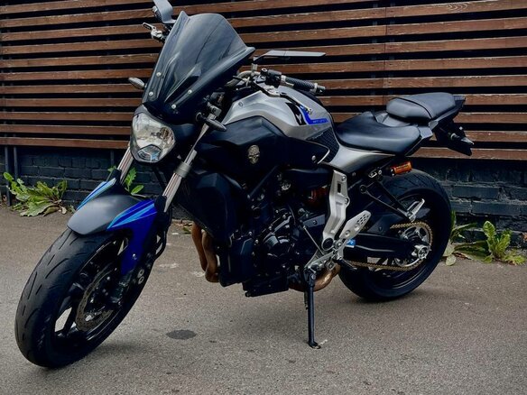 2014 Yamaha MT-07 (FZ-07), серый, 500000 рублей - вид 5