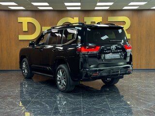 2026 Toyota Land Cruiser 300 Series, чёрный, 14081660 рублей, вид 4
