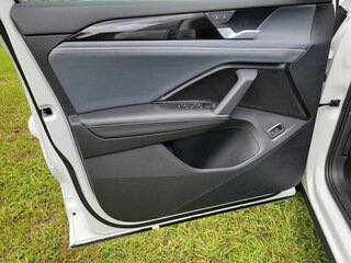 2026 Volkswagen Tiguan III, белый, 6890677 рублей, вид 5
