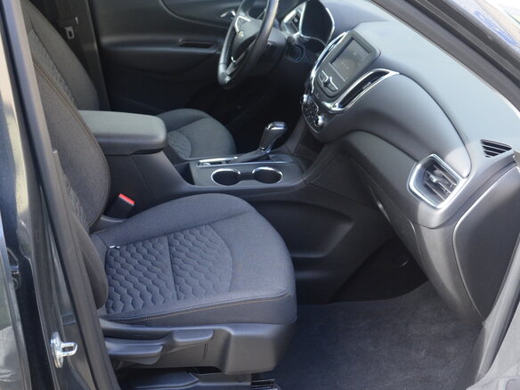 2020 Chevrolet Equinox III, серый, 1650000 рублей - вид 14