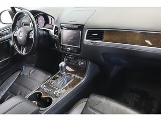 2013 Volkswagen Touareg II, серый, 2093000 рублей, вид 5