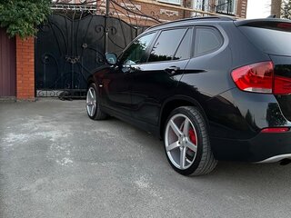 2010 BMW X1 18i I (E84), чёрный, 1229000 рублей, вид 2