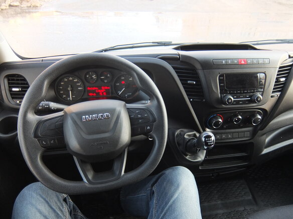 2021 Iveco Daily, белый, 3900000 рублей - вид 9