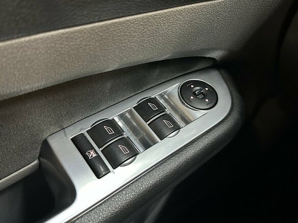 2008 Ford Focus II Рестайлинг, фиолетовый - вид 8