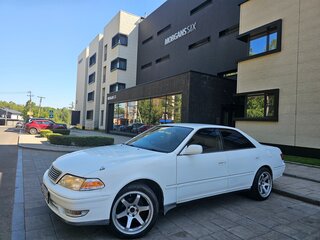 1996 Toyota Mark II VIII (X100), белый, 500000 рублей, вид 1