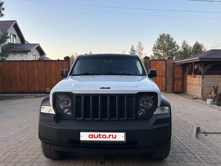 2012 Jeep Liberty (North America) II, белый, 2450000 рублей, вид 2