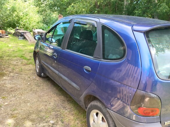 1999 Renault Scenic I, синий - вид 4