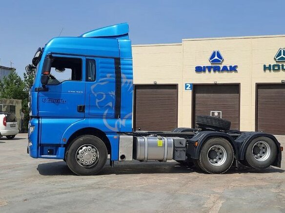 2023 Sinotruk Sitrak C7H, голубой, 9200000 рублей - вид 2