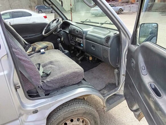 2012 Hyundai Porter, серебристый, 650000 рублей - вид 5