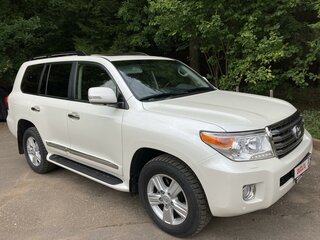 2014 Toyota Land Cruiser 200 Series Рестайлинг 1, белый, 4700000 рублей, вид 1