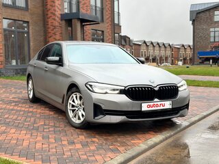 2021 BMW 5 серии 520d VII (G30/G31/G38) Рестайлинг, серый, 4150000 рублей, вид 2
