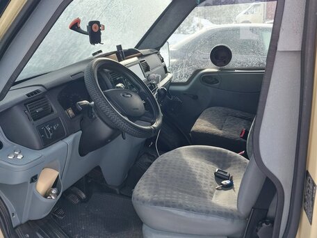 2013 Ford Transit, бежевый, 1450000 рублей, вид 2