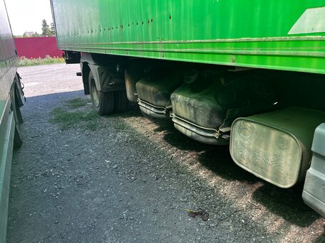 2000 Mercedes-Benz Atego, зелёный, 1250000 рублей, вид 4