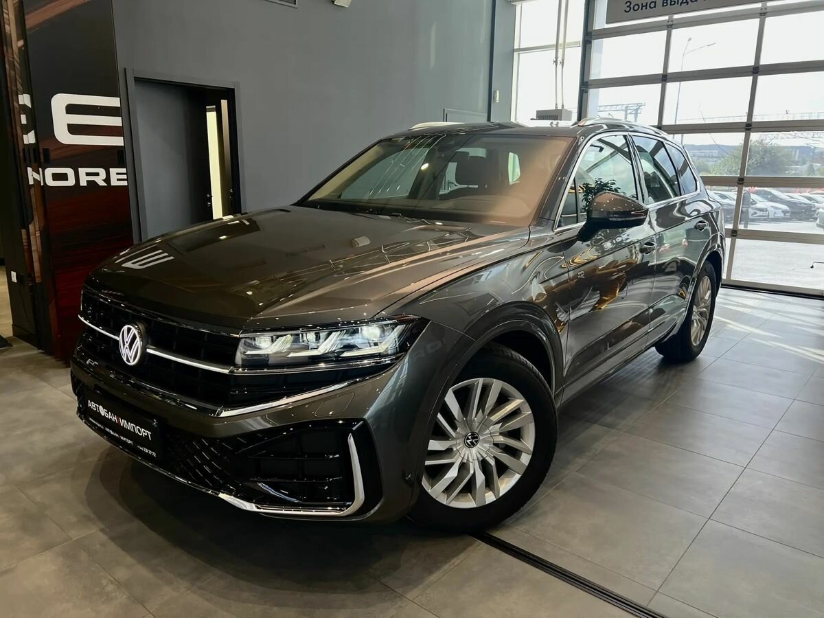 Открыть фотографии: Volkswagen Touareg III Рестайлинг