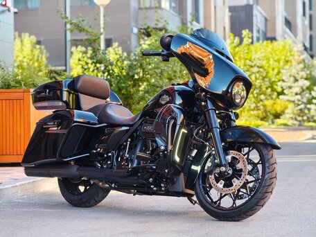 2023 Harley-Davidson Street Glide, чёрный, 2250000 рублей, вид 1