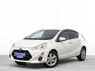 2016 Toyota Aqua I Рестайлинг, белый, 959000 рублей, вид 3