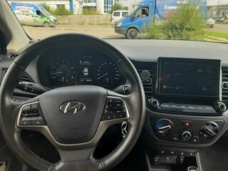2021 Hyundai Solaris II Рестайлинг, серый, 1720000 рублей, вид 5
