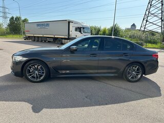 2019 BMW 5 серии 530i xDrive VII (G30/G31/G38), серый, 4059900 рублей, вид 4