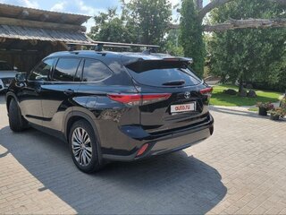 2020 Toyota Highlander IV (XU70), чёрный, 4499000 рублей, вид 5