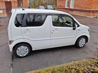 2017 Suzuki Wagon R MHEV VI, белый, 630000 рублей, вид 2