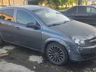 2006 Opel Astra H Рестайлинг, серый, 400000 рублей, вид 1