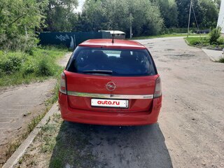 2008 Opel Astra H Рестайлинг, красный, 370000 рублей, вид 5