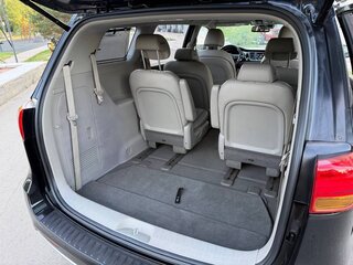 2017 Kia Carnival III, чёрный, 2200000 рублей, вид 3