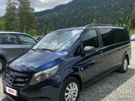 2017 Mercedes-Benz Vito 111 CDI L3 III (W447), синий, 2799000 рублей, вид 1