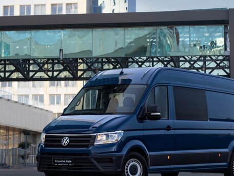 2018 Volkswagen Crafter, синий, 3000000 рублей, вид 2