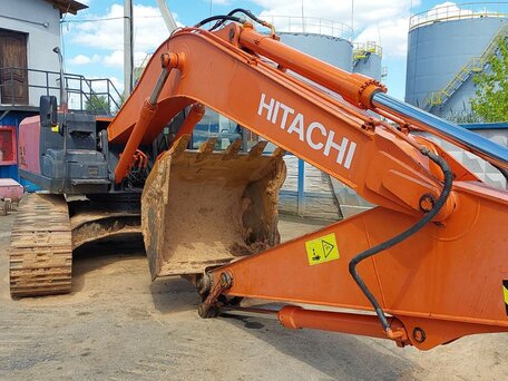 2007 Hitachi ZX200, оранжевый, 3291893 рублей, вид 3