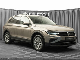 2021 Volkswagen Tiguan II Рестайлинг, коричневый, 2320000 рублей, вид 2