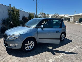 2010 Skoda Fabia II, голубой, 550000 рублей, вид 3