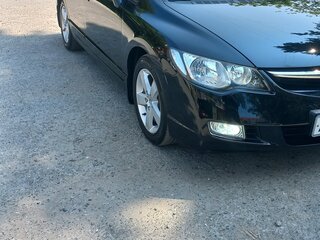 2007 Honda Civic VIII, чёрный, 980000 рублей, вид 3