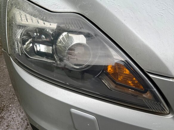 2011 Ford Focus II Рестайлинг, серебристый, 550000 рублей - вид 10