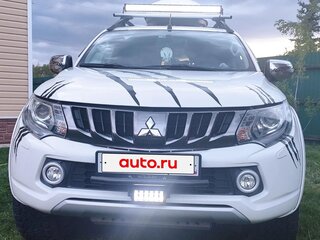 2017 Mitsubishi L200 V, белый, 4000000 рублей, вид 1