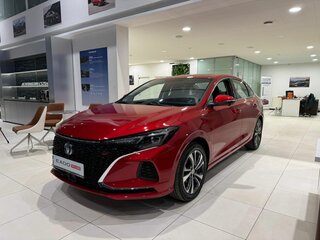 2024 Changan Eado Plus, красный, 2589900 рублей, вид 1
