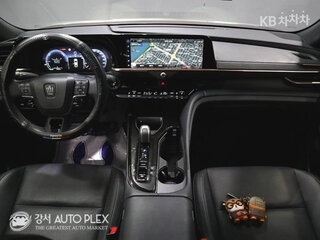 2023 Toyota Crown XVI (S230), золотистый, 6800000 рублей, вид 5