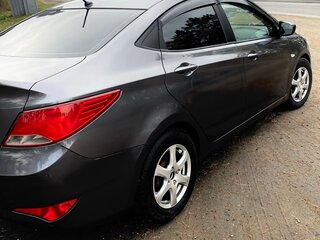 2016 Hyundai Solaris I Рестайлинг, серый, 1100000 рублей, вид 5