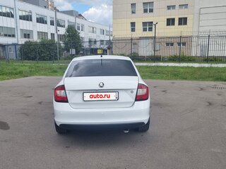 2015 Skoda Rapid I, белый, 700000 рублей, вид 3